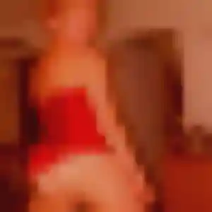 Profil de Adelaide à Bois-d'Arcy (29 ans) - rencontre sexy discret