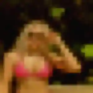 rencontre sexy à Châtenay-Malabry : profil de Kenza, 43 ans - accès libre