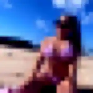 Photo de Anne-Charlotte à Clamart (31 ans) - rencontre sexy discret