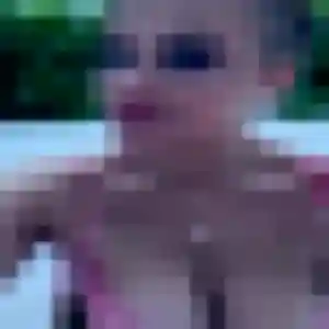 rencontre sexy à Crosne : photo de Hajar, 25 ans - accès libre