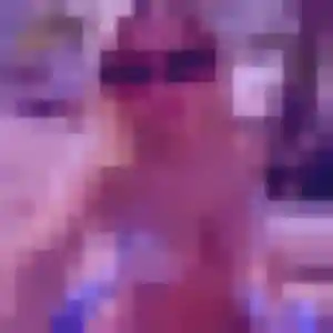 Découvre Anastasia, 20 ans à Étampes en privé