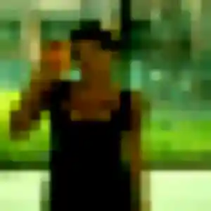 Découvre Marie-Cecile, 34 ans à Feignies en privé