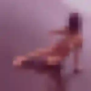 Contacte Odette, 25 ans à Feucherolles en privé