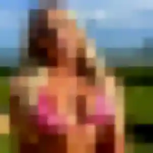 Belle Noemie, 31 ans à Freneuse - voir sa photo