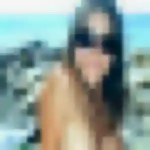 rencontre sexy à Goussainville : photo de Leonore, 20 ans - accès libre