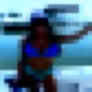 Idalina, 19 ans, disponible à Juziers pour une rencontre coquine