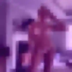 Natasha de La Chapelle-d'Armentières, 21 ans - rencontre sexy discret