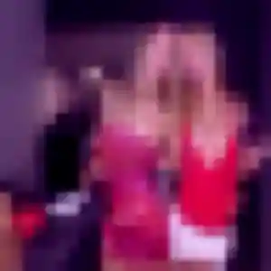 Sabine (28 ans) à Le Châtelet-en-Brie propose une rencontre ce soir