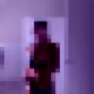 Emilie, 44 ans, connectée à Le Mesnil-Saint-Denis pour un rencontre sexy