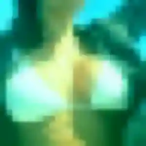 rencontre sexy à Le Mesnil-Saint-Denis : photo de Olivia, 33 ans - sans engagement