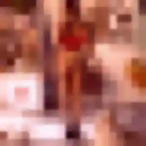 Charmante Viviane, 33 ans à Leuville-sur-Orge - voir sa photo