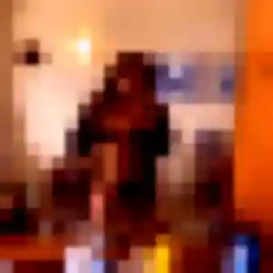Laurence, 20 ans, dispo pour rencontre sexy à Lisses
