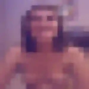 Sexy Iseult, 34 ans à Loon-Plage - voir sa photo