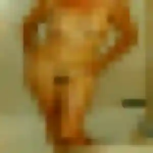 Hilary, 25 ans, connectée à Lourches pour un rencontre sexy