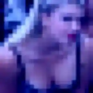 Louise (27 ans) à Marcq-en-Barœul propose une rencontre rapidement