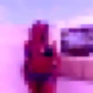 Kenza (19 ans) à Mazingarbe attend une rencontre maintenant
