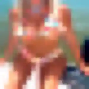Rejoins Yasmine, 28 ans à Moreuil en privé