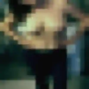 Photo de Veronique à Neauphle-le-Château (35 ans) - rencontre sexy discret