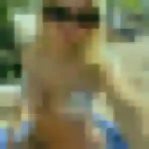 Verane, 19 ans, en ligne à Neuville-Saint-Rémy pour un rencontre sexy