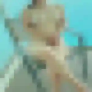 Rachida (19 ans) à Orly cherche une rencontre rapidement