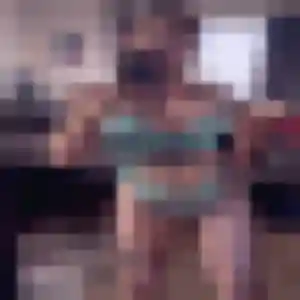 Rencontre Theresa, 22 ans à Orly en privé
