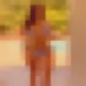 Charmante Rosalie, 29 ans à Paray-Vieille-Poste - la contacter