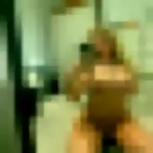 Amira, fille de 25 ans cherche rencontre sexy à Pontpoint