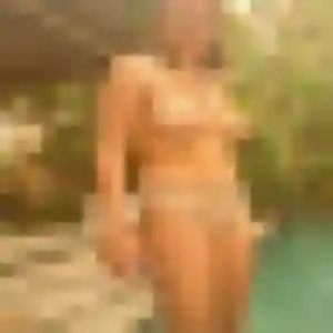 Lilou (22 ans) à Quincy-sous-Sénart propose un rencontre sexy ce soir