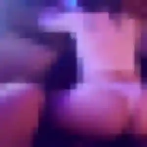Contacte Dorothee, 33 ans à Rueil-Malmaison en privé