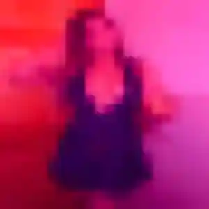 Contacte Cecile, 33 ans à Saint-Denis en privé