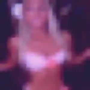 Romina, fille de 37 ans cherche rencontre sexy à Sainte-Geneviève-des-Bois