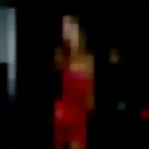 Coralie (19 ans) à Thourotte propose un rencontre sexy maintenant