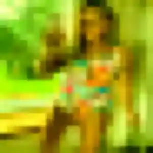 Louisa, 22 ans, connectée à Wervicq-Sud pour un rencontre sexy